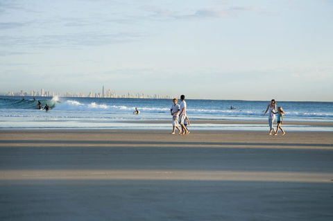 Kirra Beach Apartments - Hobart Tourism 11