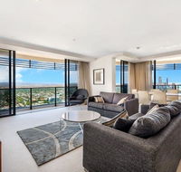 Luxury 3 Bedroom in heart of Broadbeach - Tourism TAS