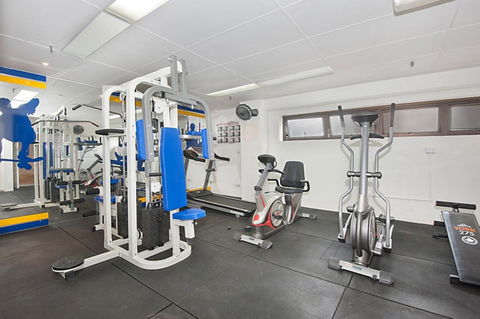 Surfers International Apartments - Hobart Tourism 9