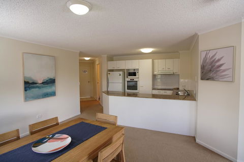 San Marino By The Sea Apartments - Tourism TAS 9