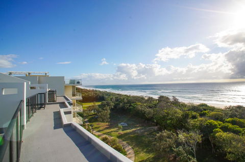San Marino By The Sea Apartments - Tourism TAS 33