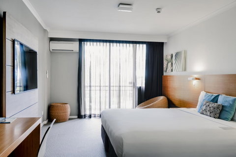 Novotel Cairns Oasis Resort - Tourism TAS 27