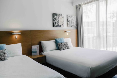 Novotel Cairns Oasis Resort - Tourism TAS 25