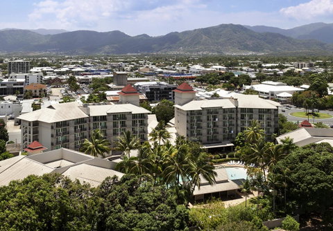 Novotel Cairns Oasis Resort - Tourism TAS 38