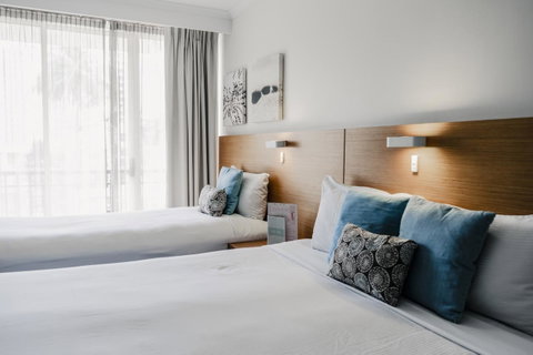 Novotel Cairns Oasis Resort - Tourism TAS 23