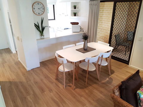 Noosa Village River Resort - Hobart Tourism 32
