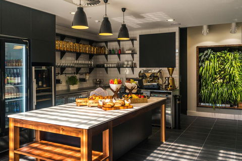 Kennigo Hotel Brisbane, Independent Collection By EVT - Tourism TAS 18