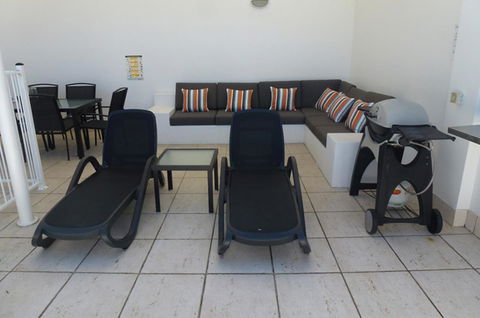 5231 BEACH CLUB PENTHOUSE - Hobart Tourism 12
