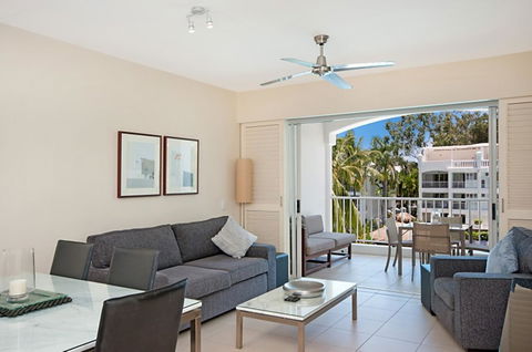 5231 BEACH CLUB PENTHOUSE - Hobart Tourism 0