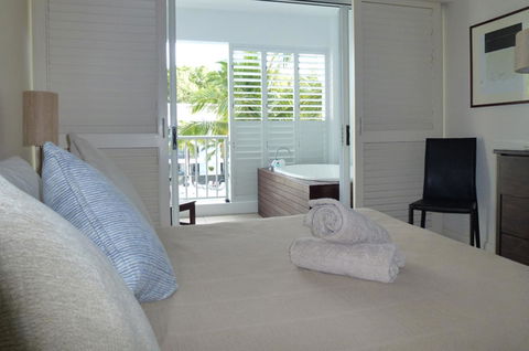 5231 BEACH CLUB PENTHOUSE - Hobart Tourism 6