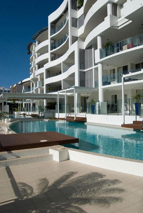 Waters Edge Apartment Cairns - Hobart Tourism 9