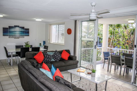 Surfers Beach Holiday Apartments - Hobart Tourism 15