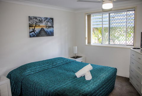 Surfers Beach Holiday Apartments - Hobart Tourism 19