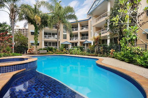 Surfers Beach Holiday Apartments - Hobart Tourism 5