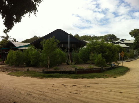 Fraser Island Retreat - Tourism TAS 7