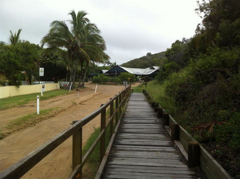 Fraser Island Retreat - Tourism TAS 15