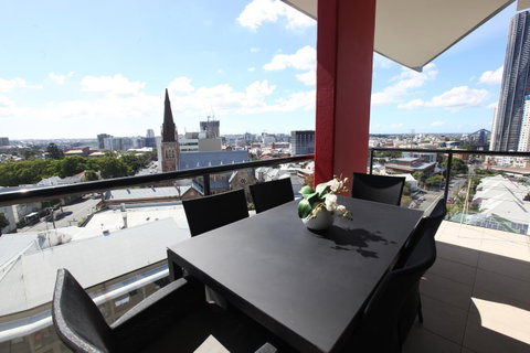 Tribeca Apartments - Tourism TAS 7