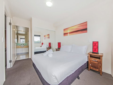 Tribeca Apartments - Tourism TAS 37
