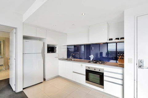 Circle On Cavill, Apartments And Sub Penthouses - We Accommodate - Hobart Tourism 9