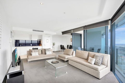 Circle On Cavill, Apartments And Sub Penthouses - We Accommodate - Hobart Tourism 12