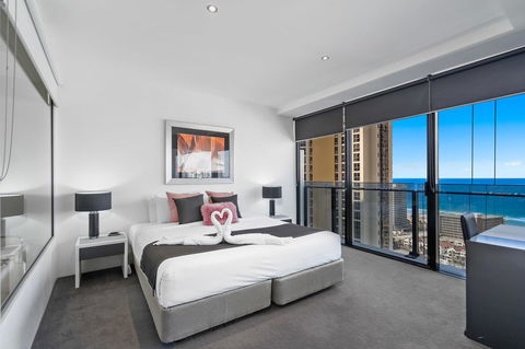 Circle On Cavill, Apartments And Sub Penthouses - We Accommodate - Hobart Tourism 3