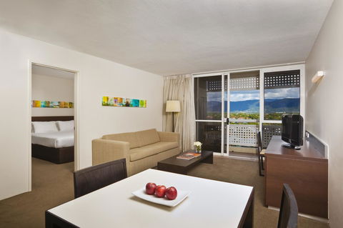 Cairns Harbourside Hotel - Hobart Tourism 13
