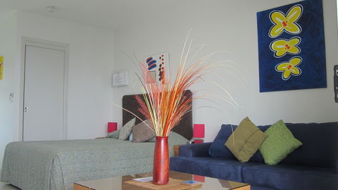 Waterview Airlie Beach - Hobart Tourism 7