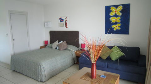 Waterview Airlie Beach - Hobart Tourism 4