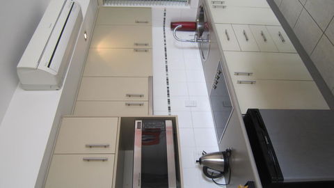 Waterview Airlie Beach - Hobart Tourism 11