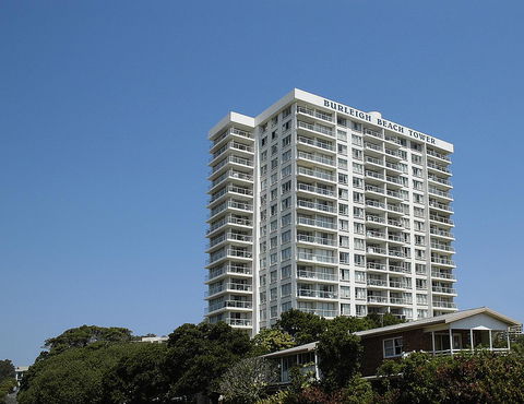 Burleigh Beach Tower - Hobart Tourism 4