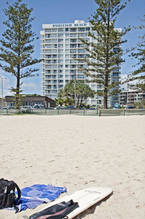 Burleigh Beach Tower - Hobart Tourism 15