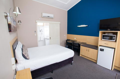 Downs Motel - Hobart Tourism 28