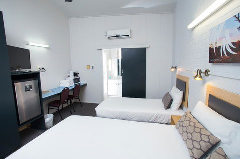 Downs Motel - Hobart Tourism 31