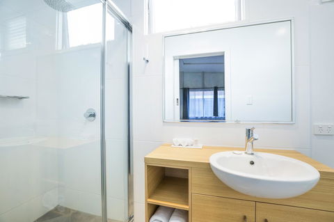 Downs Motel - Hobart Tourism 5