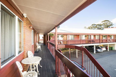 Downs Motel - Hobart Tourism 13