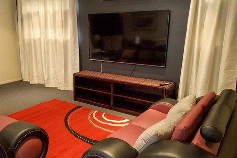 Atricom - Tourism TAS 8