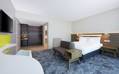 Holiday Inn Express Brisbane Central, An IHG Hotel - Tourism TAS 41