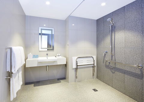Holiday Inn Express Brisbane Central, An IHG Hotel - Tourism TAS 15