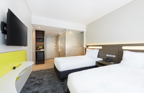 Holiday Inn Express Brisbane Central, An IHG Hotel - Tourism TAS 1