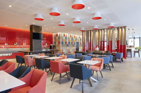 Holiday Inn Express Brisbane Central, An IHG Hotel - Tourism TAS 24