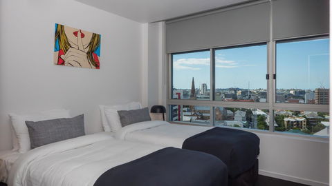 Ridge Apartment Hotel - Tourism TAS 27