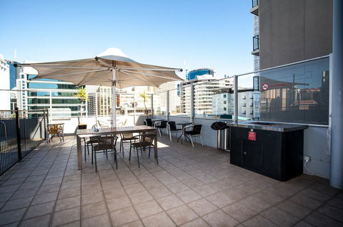 Ridge Apartment Hotel - Tourism TAS 28