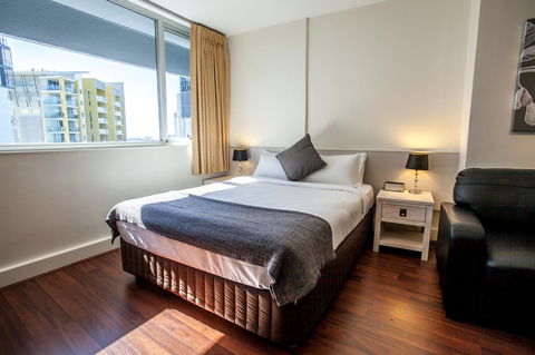 Ridge Apartment Hotel - Tourism TAS 40