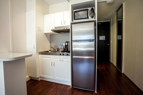 Ridge Apartment Hotel - Tourism TAS 41