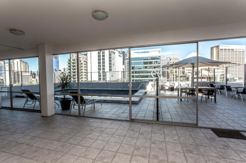 Ridge Apartment Hotel - Tourism TAS 42