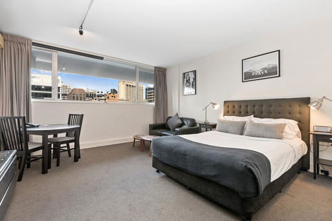 Ridge Apartment Hotel - Tourism TAS 7
