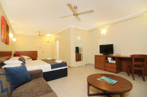 Cairns Queenslander Hotel & Apartments - Tourism TAS 15