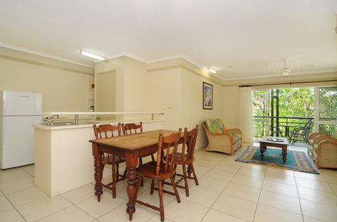 Cairns Queenslander Hotel & Apartments - Tourism TAS 19