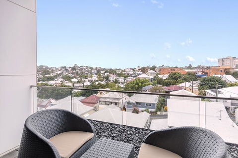 The Beetson Hotel -formerly Gambaro Hotel - Hobart Tourism 34