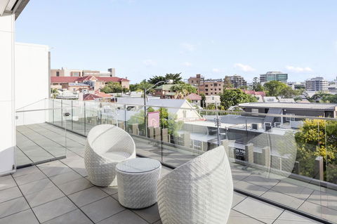 The Beetson Hotel -formerly Gambaro Hotel - Hobart Tourism 6